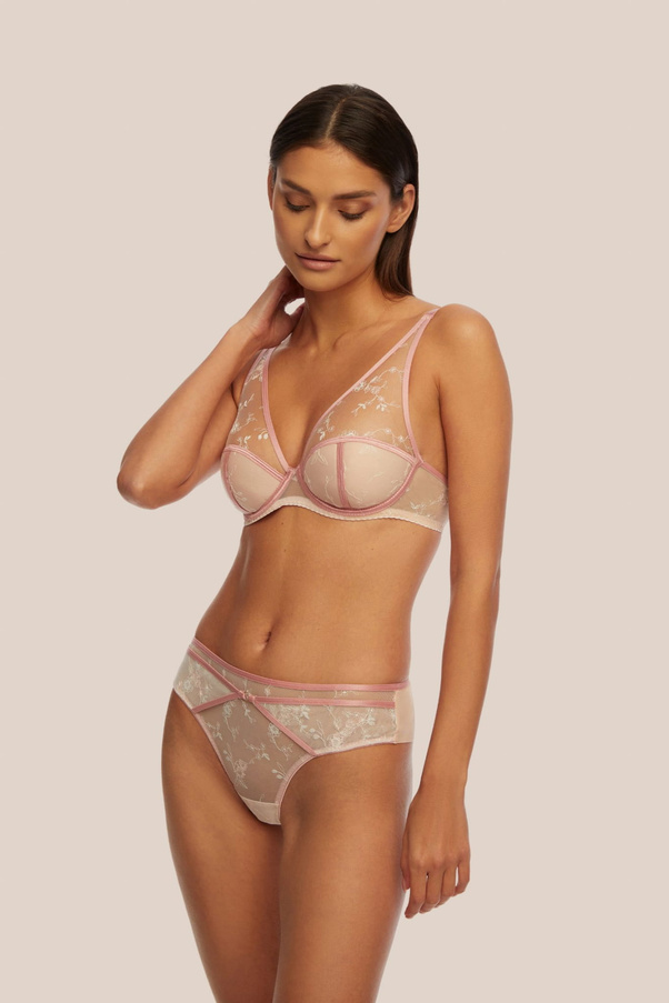 Push-Up Bra Modern Romantic